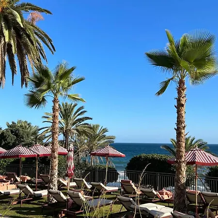 Primera Linea Playa Banana * Marbella